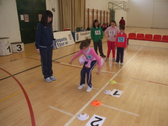 La concejala de Deportes organiz la fase local de jugando al atletismo de Deporte Escolar - 1
