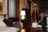 Valcrcel recibe al presidente de Agrupal, Jos Garca Gmez