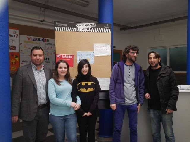 Los Corresponsales Juveniles de Alguazas reciben la visita de su Coordinador Regional - 1, Foto 1
