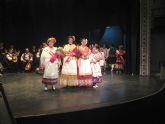 Bailes, música y colorido en el decimosexto Certamen de Folklore Villa de Blanca