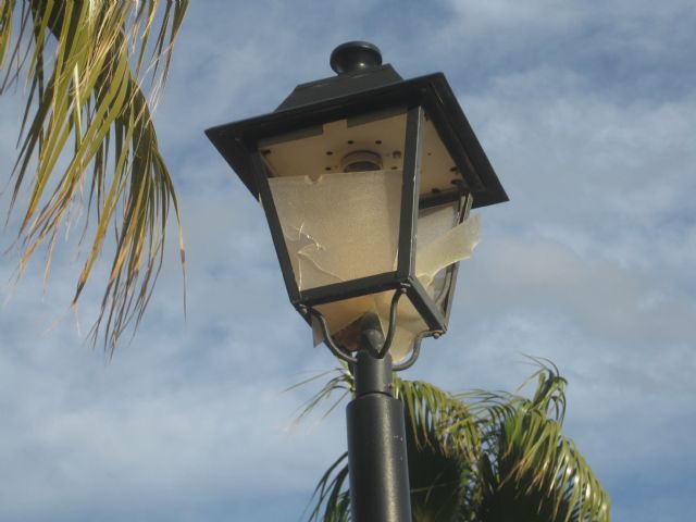 EL PSOE vuelve a denunciar la situación de abandono en la que se encuentran las zonas aledañas al Calvario - 1, Foto 1