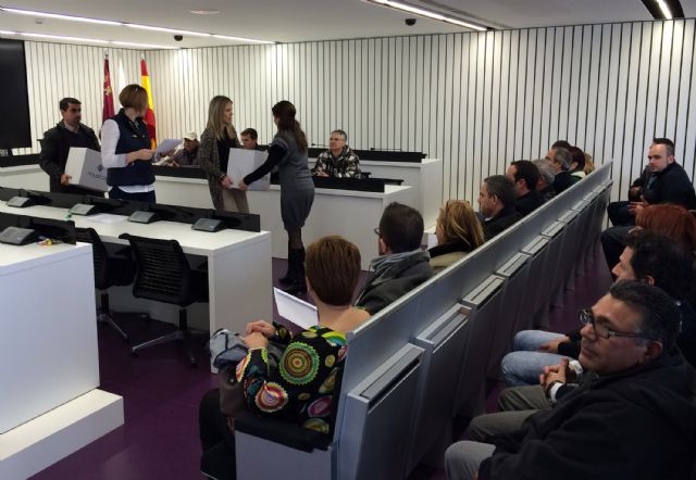 La Fundación Carmen Montero Medina dona libros a colegios y centros vecinales de Las Torres de Cotillas - 4, Foto 4