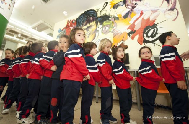 Violeta Monreal, la piraña y el sapo se encuentran con los pequeños cartageneros - 2, Foto 2