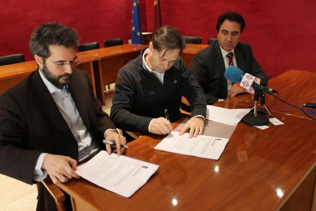 El Ayuntamiento de Bullas ahorrará un 51% en energía con el contrato firmado con la UTE, Cofely España e Imesapi - 1, Foto 1
