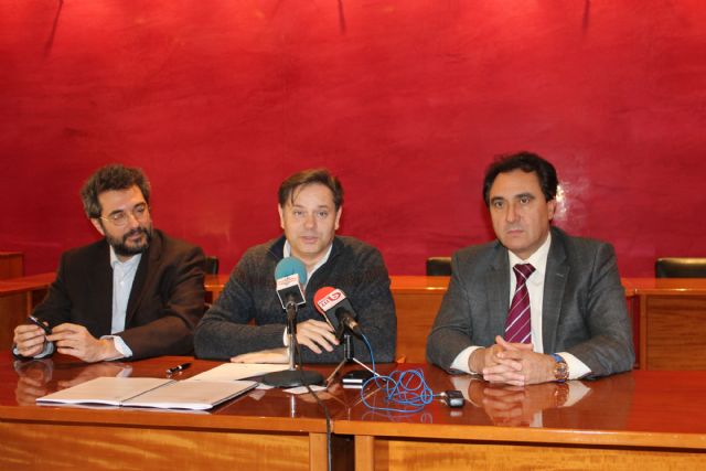 El Ayuntamiento de Bullas ahorrará un 51% en energía con el contrato firmado con la UTE, Cofely España e Imesapi - 2, Foto 2