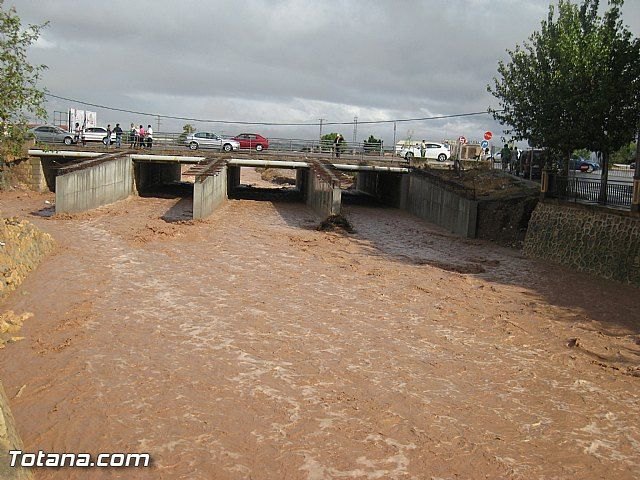 El CDL se desvincula y no apoya la denuncia puesta en el cuartel de la Guardia Civil de Totana sobre el puente de la Kabuki, Foto 1