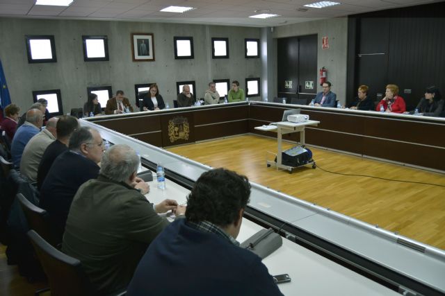 El Consejo Social de Ciudad aborda los presupuestos municipales e inversiones y proyectos para 2014 - 1, Foto 1