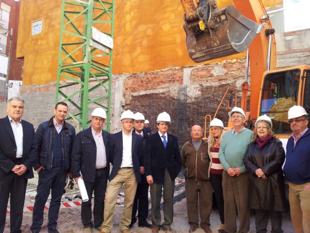 El número de viviendas en reconstrucción alcanza las 866 con el inicio de la reedificación de un bloque de pisos en el barrio de La Viña - 3, Foto 3