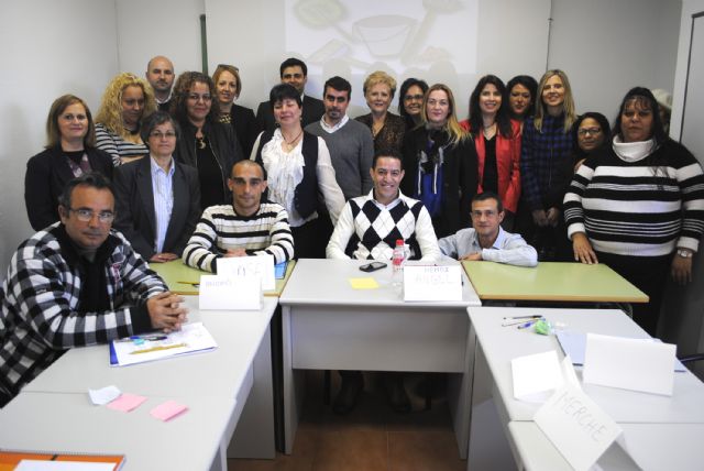 Comienza en Las Torres de Cotillas un taller de empleo y formación remunerado que ocupará a 15 vecinos durante 9 meses - 1, Foto 1