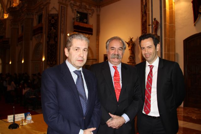 El jefe de Servicio de Cirugía Cardiovascular del Hospital Clínico Virgen de la Arrixaca participa en las II Jornadas Biomédicas - 1, Foto 1