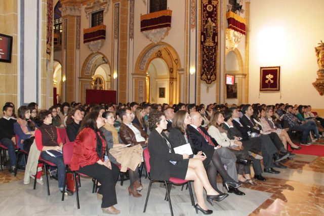 El jefe de Servicio de Cirugía Cardiovascular del Hospital Clínico Virgen de la Arrixaca participa en las II Jornadas Biomédicas - 2, Foto 2