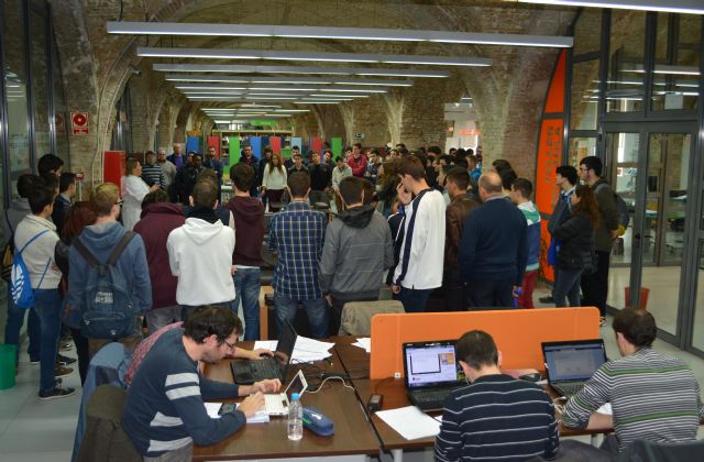 Ciento cincuenta alumnos de instituto concluyen hoy las visitas a la Politécnica de Cartagena - 1, Foto 1