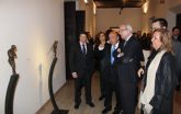 Valcárcel inaugura la exposición de González Betrán en Lorca