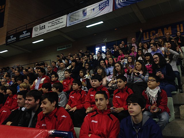 El Club Baloncesto Totana visita el Palacio de los Deportes de Murcia - 4