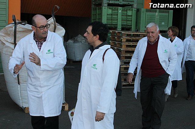 El profesor de la Universidad Carlos III y dirigente de IU, Pedro Chaves Giraldo, visit Totana - 12