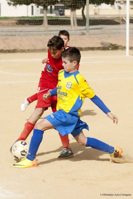Dura pugna en categoría alevín A para disputar los play off al título de Liga - 1, Foto 1
