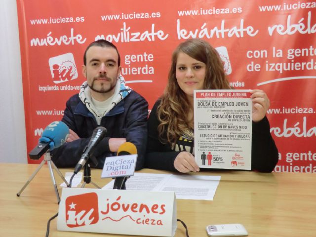 Jóvenes de IU-Verdes presentan un Plan de Empleo Juvenil - 2, Foto 2
