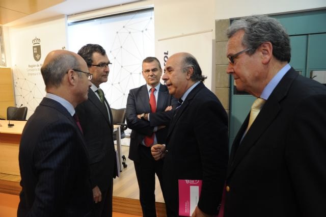 La Comunidad y Fundación Repsol ayudarán a emprendedores con ideas innovadoras en el ámbito de la eficiencia energética - 3, Foto 3