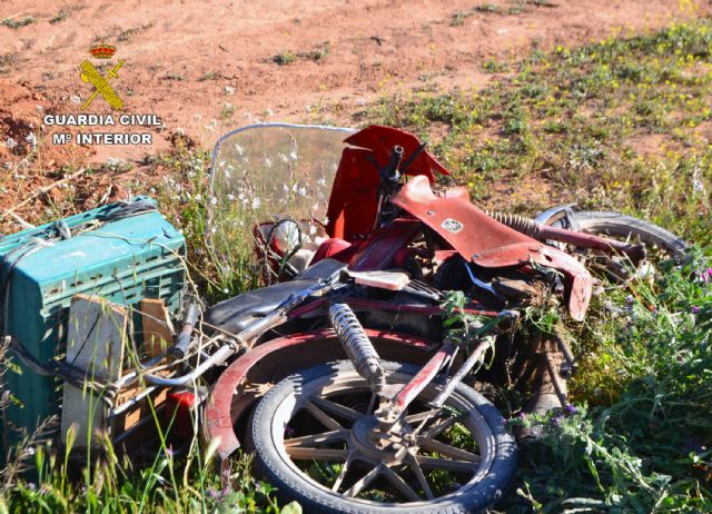 La Guardia Civil detiene a una persona que atropelló al conductor de un ciclomotor y se dio a la fuga - 2, Foto 2