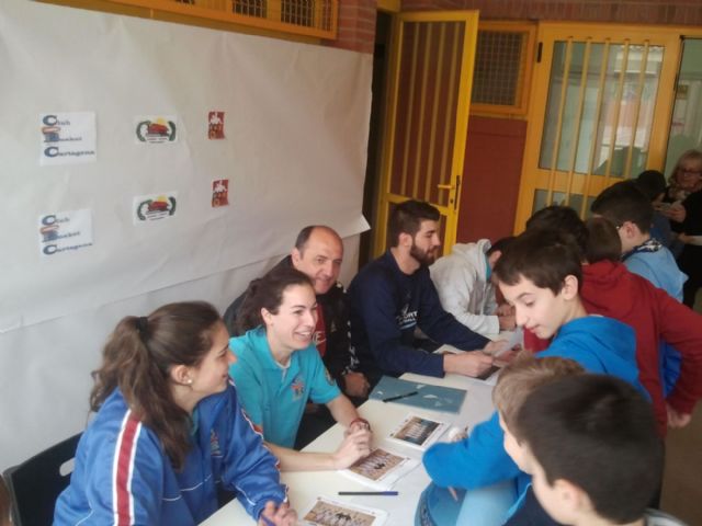 Lanzando canastas con el UPCT Basket Cartagena - 1, Foto 1