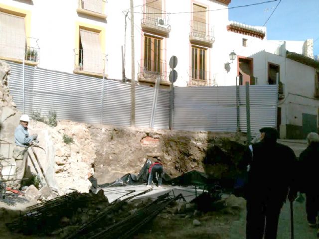 Empieza la reconstrucción de otra vivienda demolida por los seísmos de Lorca en el área PEPRI del casco histórico - 1, Foto 1