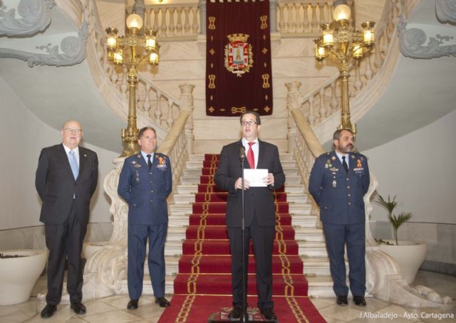 Setenta y siete alumnos de la AGA visitan Cartagena - 5, Foto 5