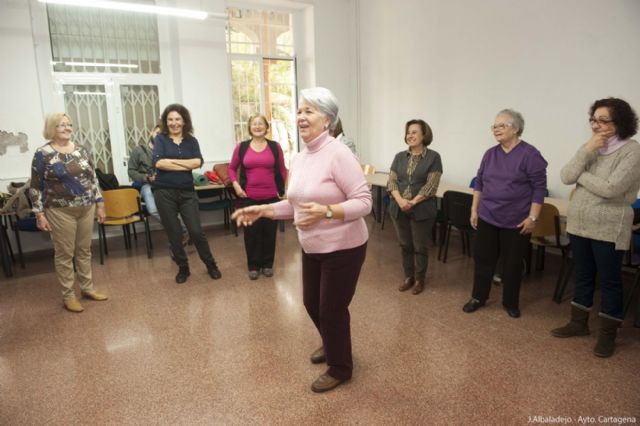 Los mayores aprenden a reírse de la vida - 5, Foto 5