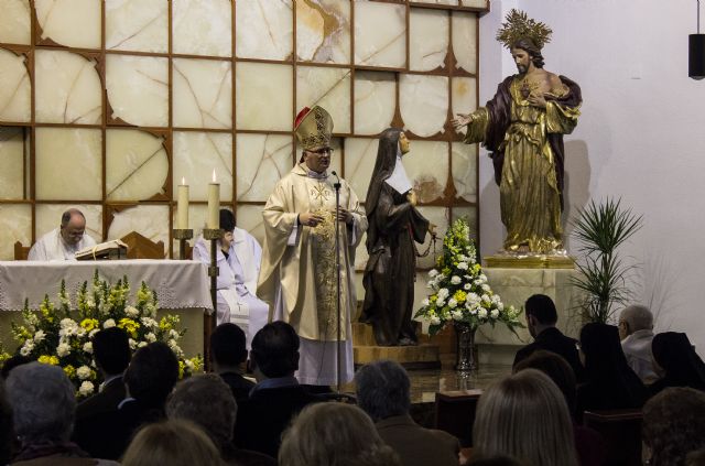 El comedor de la Asociación Beata Piedad de Alcantarilla sirve 45 comidas y 52 meriendas cada día - 1, Foto 1