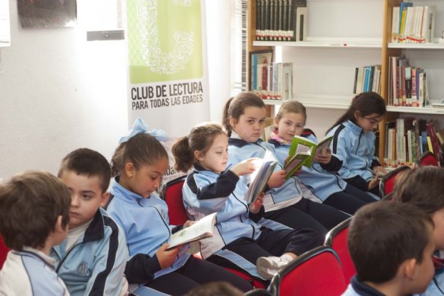Concha López y su lagartija recorren las bibliotecas de Cartagena - 5, Foto 5