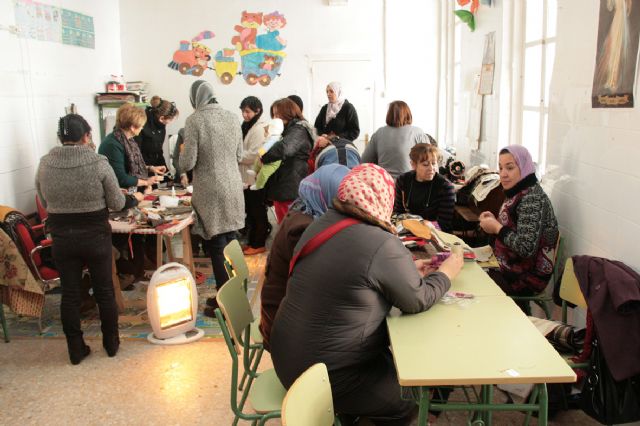 Política Social colabora con Caritas en la integración y la formación de la población inmigrante - 2, Foto 2