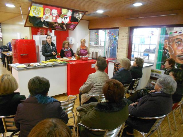 Los Centros de la Mujer enseñan sus secretos de cocina - 2, Foto 2