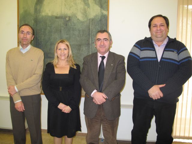 El consejero Manuel Campos recibe al presidente de la Federación Scout de Exploradores de Murcia - 1, Foto 1
