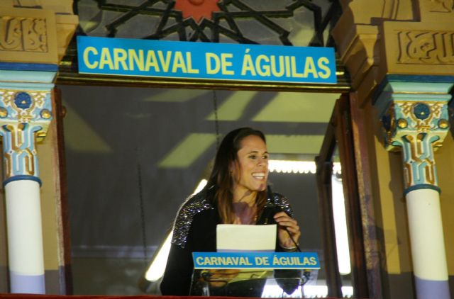 La baloncestista Amaya Valdemoro pregona el Carnaval de Águilas ante miles de personas - 2, Foto 2