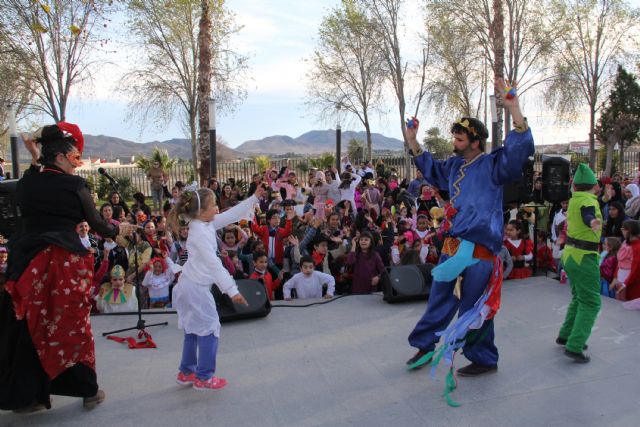 Puerto Lumbreras celebró una fiesta de Carnaval con cuentacuentos, juegos y chocolatada para los más pequeños - 1, Foto 1