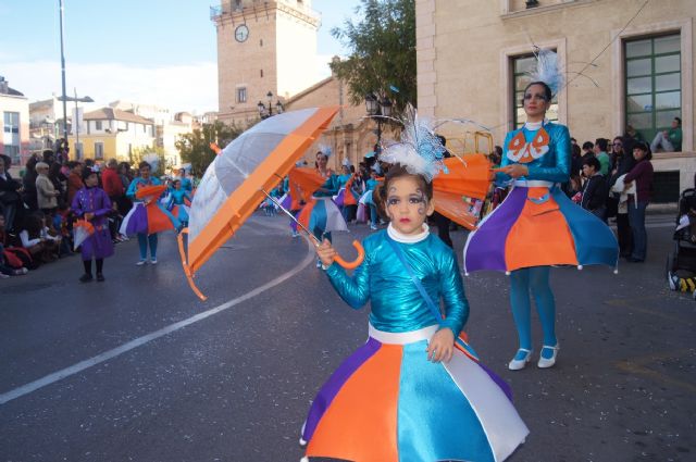 Cientos de personas salen a la calle para recibir el carnaval infantil 2014 - 4, Foto 4