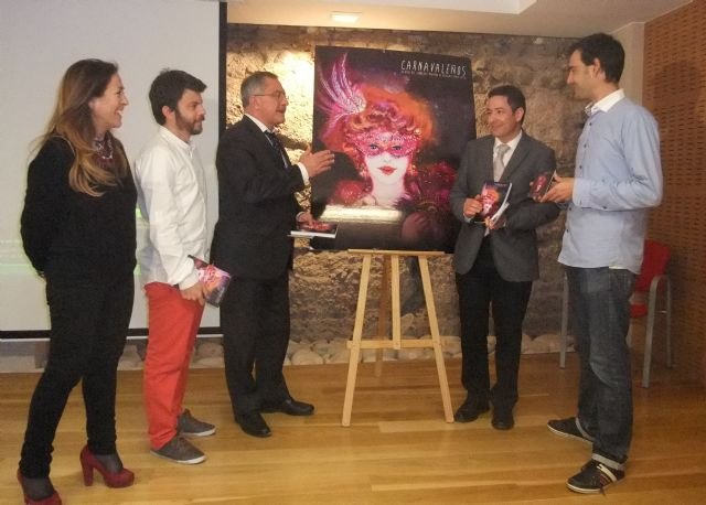 Águilas rinde homenaje a su Carnaval con un libro y una película documental - 1, Foto 1