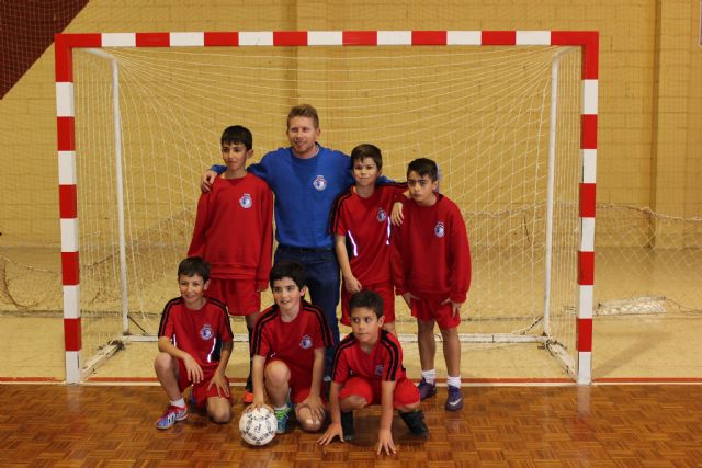 La Escuela de Futsal Cartagena se estrena con victoria en competición oficial - 1, Foto 1