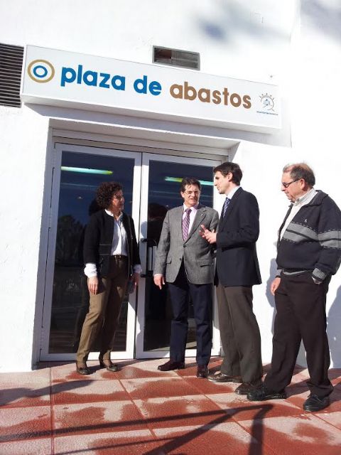 Compras más cómodas, rápidas y accesibles gracias a la puesta en marcha de un acceso directo entre la Plaza de Abastos y el aparcamiento Menchirón - 1, Foto 1