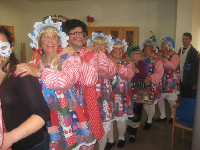 Los Centros de Día de Mayores se unen a la fiesta del Carnaval - 1, Foto 1