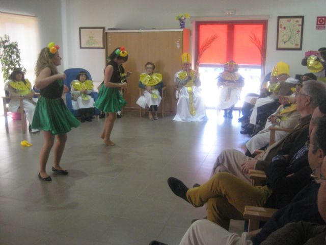 Los Centros de Día de Mayores se unen a la fiesta del Carnaval - 3, Foto 3