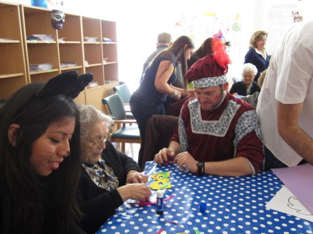 Los Centros de Día de Mayores se unen a la fiesta del Carnaval - 4, Foto 4