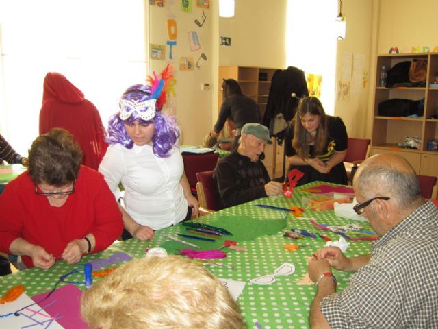 Los Centros de Día de Mayores se unen a la fiesta del Carnaval - 5, Foto 5