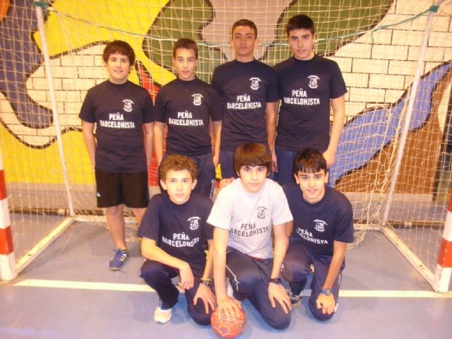 La Sala Escolar de Totana acogió la semifinal de la fase intermunicipal de futbol sala de Deporte Escolar, Foto 6