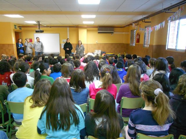 El colegio Luis Costa recibe el premio Igualdad en el Deporte 2014 - 1, Foto 1