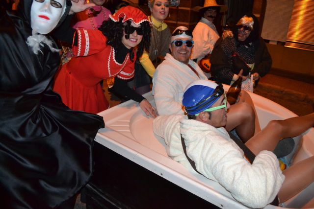 El programa de actividades del Carnaval 2014 culmina con el éxito de participación del tradicional Baile de las máscaras - 4, Foto 4