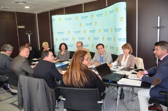 La Mesa de Turismo y Comercio sigue sumando esfuerzos para la mejora del sector turístico en el municipio - 1, Foto 1