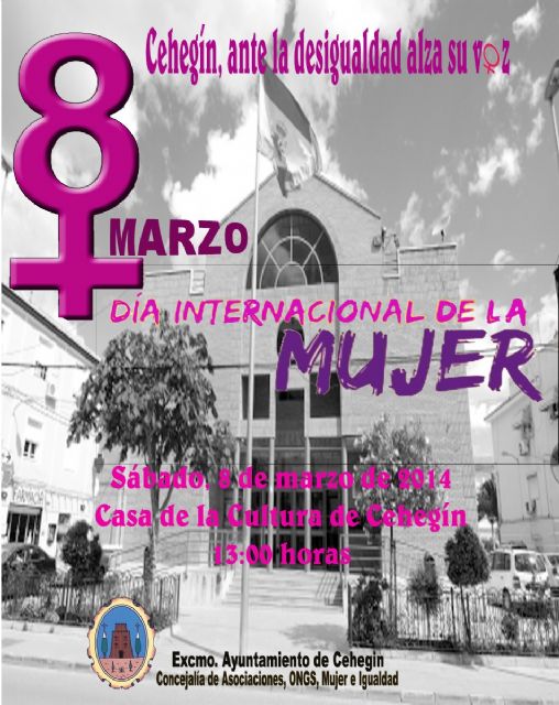 La lectura del Manifiesto del Día de la Mujer se traslada a la puerta de la Casa de la Cultura - 1, Foto 1