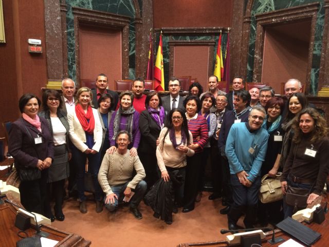 La alcaldesa y Presidenta de la AECC considera muy positivo para el sector la aprobación de la nueva Ley de Artesanía de la Región de Murcia - 1, Foto 1