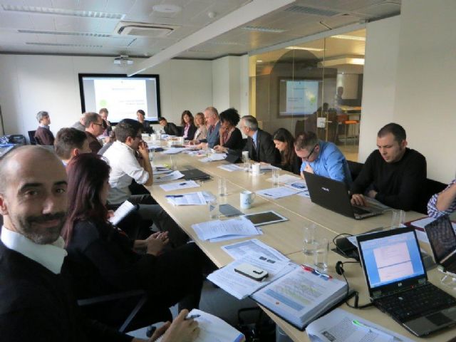 Cartagena asiste en Bruselas al despegue del proyecto DELI - 1, Foto 1