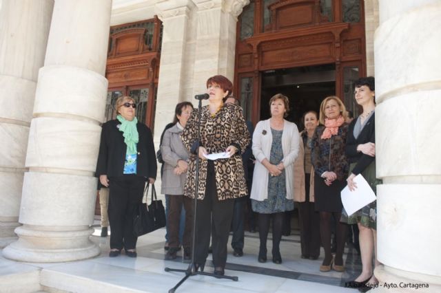 La investigadora María Moreno aboga por la igualdad laboral en el Día de la Mujer - 1, Foto 1